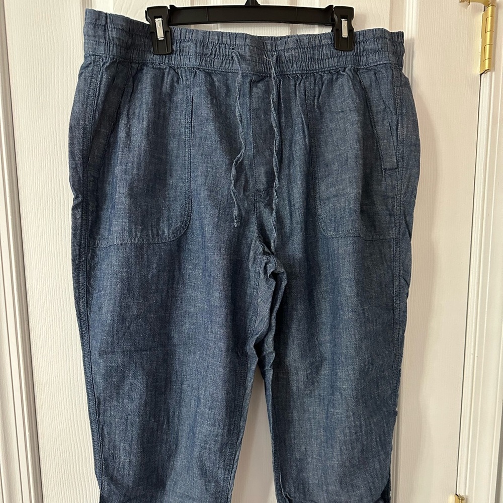 Comfy light weight Gap tie waist pants!